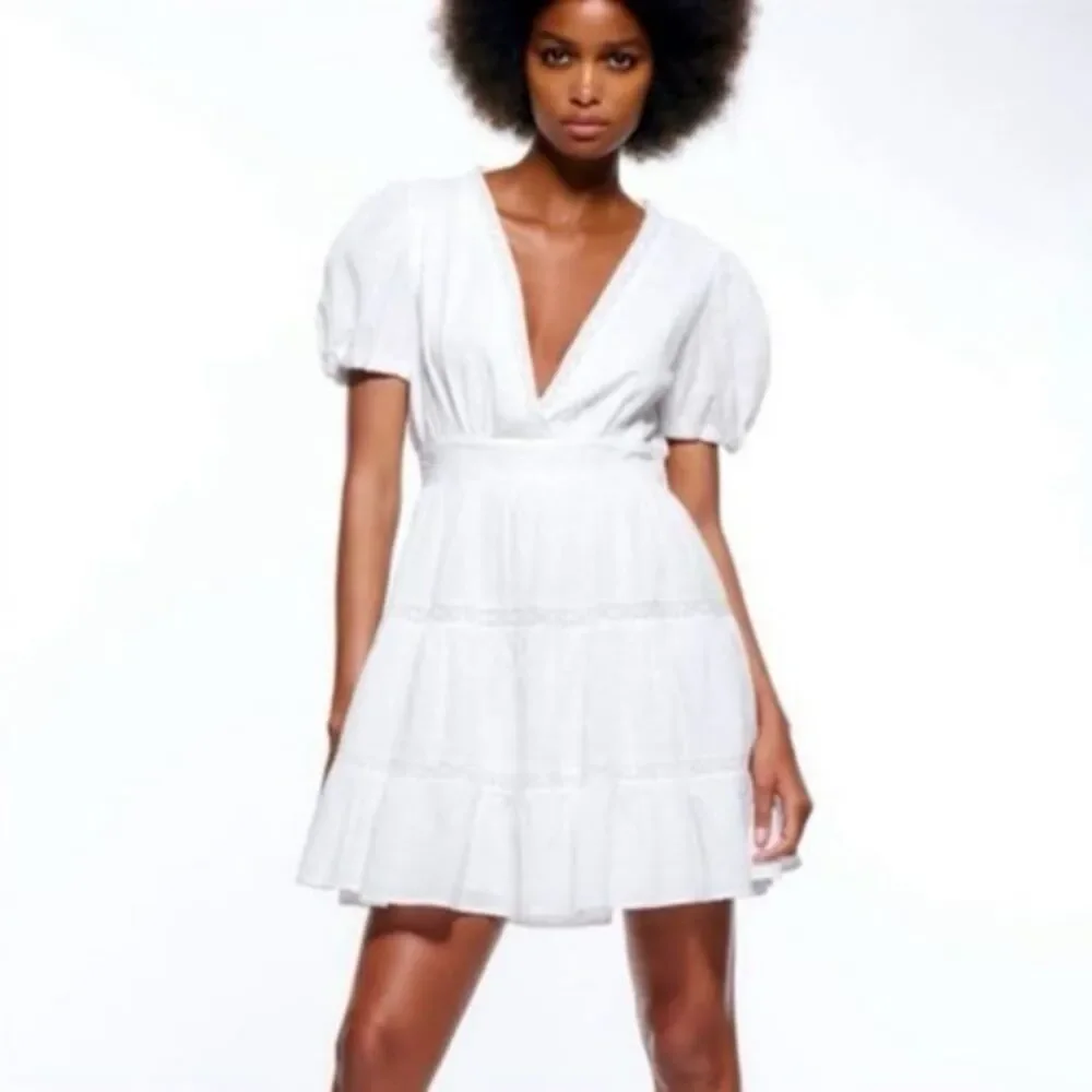 NWT Zara Lace Insert Trim Balloon Sleeve Cotton Tiered Mini Dress in White - Picture 6 of 12